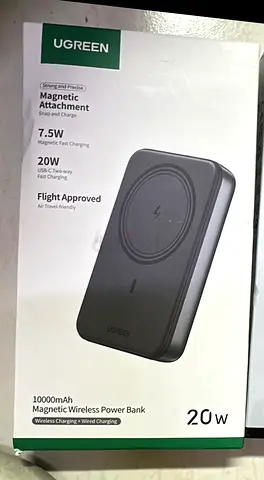 UGREEN 10000mAh 20W Magnetic Wireless Power Bank (MagSafe Compatible)