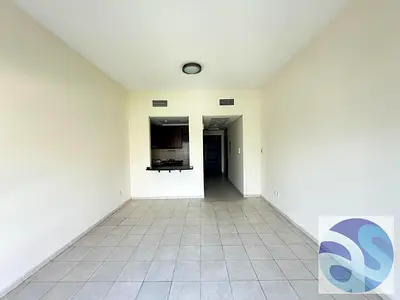 Next to Metro Unfurnished Studio for rent DG BLD 69