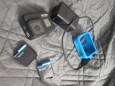 GoPro HERO8 with 2 Spare Batteries, Charger and Silicone Case