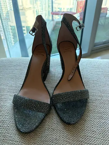 Heels INC