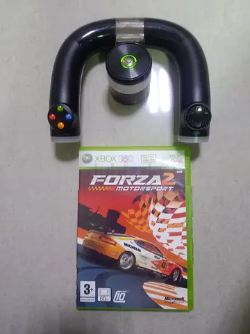 Xbox 360 driving controller with Forza