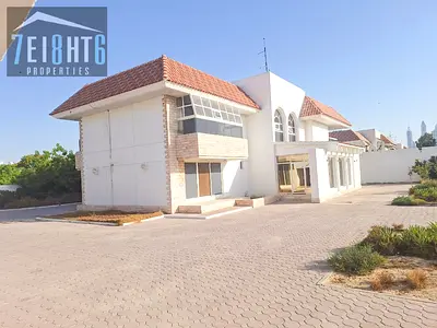 Spacious & Elegant|| Palm Jumeirah view || Prime location || Large garden || Servant quarters || Va
