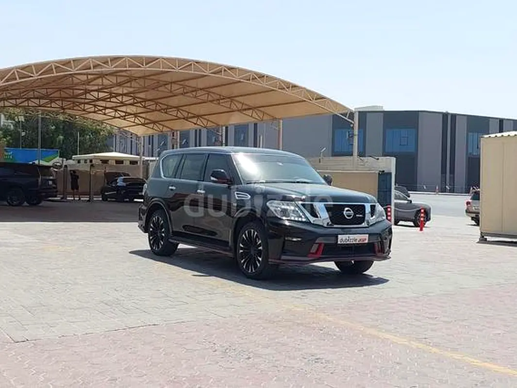 Nissan Patrol 2019 — photo 1 of 20