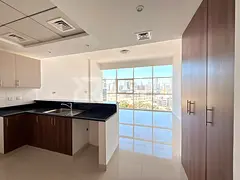 Ready to Move In | Bright Studio | Excellent Community