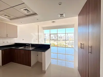 Ready to Move In | Bright Studio | Excellent Community