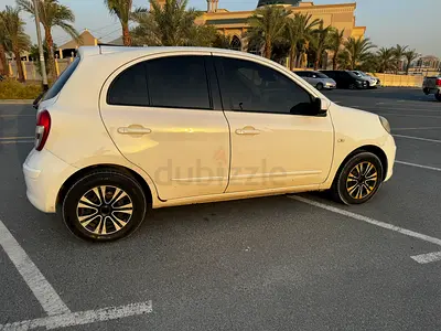 Nissan Micra 2013 GCC Specs  - CarPlay/Android Auto Screen  Rear Camera