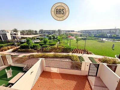 SINGLE ROW 3BR+MAID VILLA FACING TO POOL PARK JUST 170K
