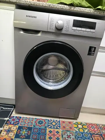 Samsung Front Load Fully Automatic Machine, Silver, Excellent Working Condition 9 years warranty