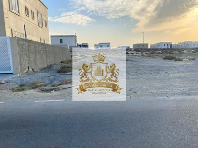 For Sale in Sharjah Al Hooshi Area (Al Badi Suburb) Residential Land Area: 5037 sq ft Permit: Ground + 1 Floor Freehold for all Arab nationalitie