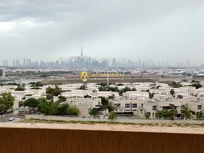جاهزة للسكن | شقة واسعة بغرفتي نوم | شرفة مطلة على برج خليفة