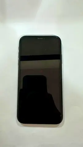 iPhone 11 – 64GB – Very Good Condition