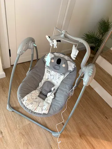 Baby swing