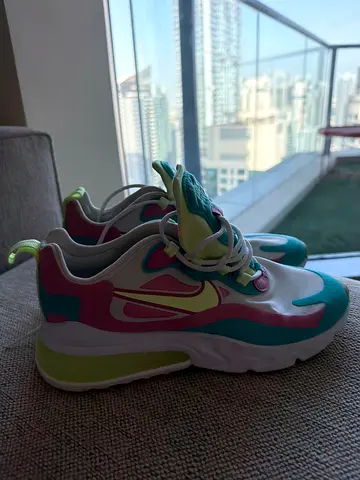 Air70 react Nike sneakers
