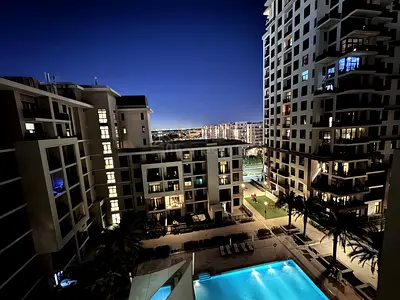 Vacant October | Pool View | 2 Balconies