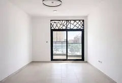 CLOSED KITCHEN | SPACIOUS | PRIME LOCATION