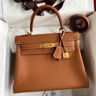 Hermes Kelly Retourne 28 In Gold Clemence Leather