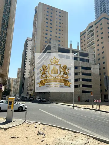 للبيع في حي النهده 
مبنى بقيمة استثنائية في موقع مرغوب