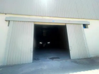 6600 Sqft Warehouse With 100KW Electricity and the yearly rent is 280,000 AED