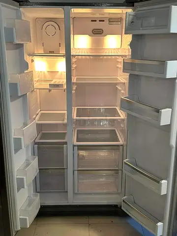 Siemens side by side fridge and freezer new model slightly used