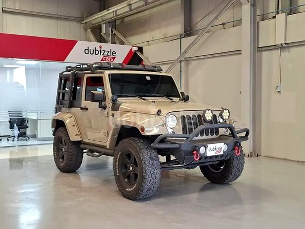 Jeep Wrangler 2017 — photo 1 of 12