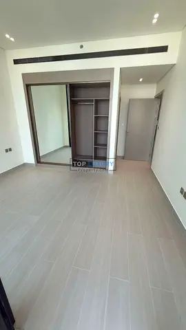 BRAND NEW | Downtown City View | Balcony & Pool Access
