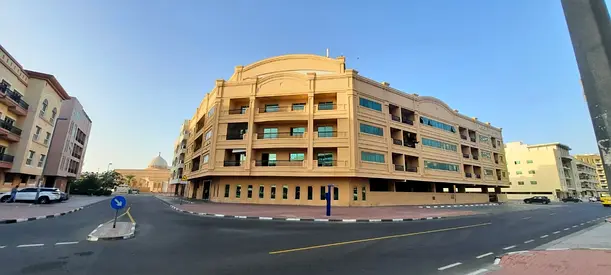 1 BEDROOM SPACIOUS FLATS