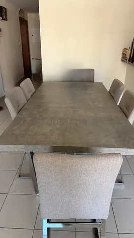 6 seater dining table