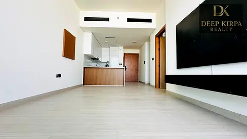 Spacious 1 Bed | With Kitchen Appliances | High Floor | Amazing view