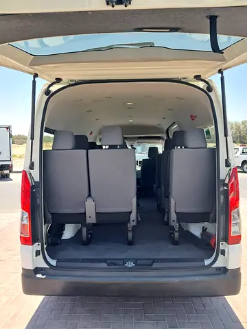 2021 Toyota HIACE 照片 5