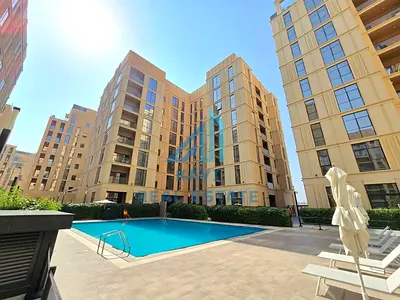 Luxurious big studio with pool and gym in mamsha