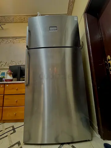 Bosch 687L L fridge (bought NEW from SHARAF DG)