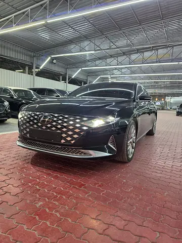 2021 Hyundai AZERA 照片 2