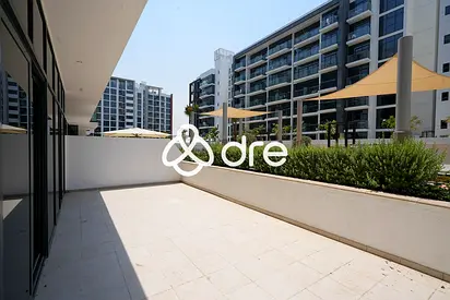 Vacant | Brand New | Prime Location