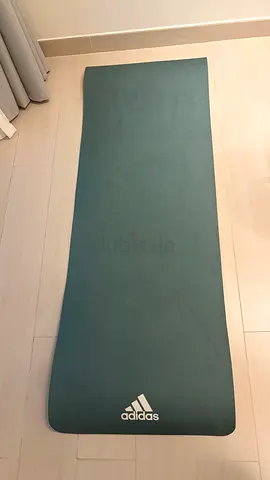 Adidas yoga mat - good condition