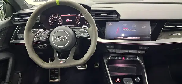 صورة 14 لـ 2025 AUDI RS3