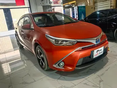 Hybrid 2018 Toyota Corolla XSE GCC full options
