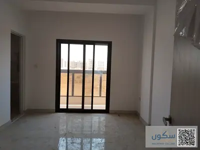 غرفة وصالة اول ساكن للايجار السنوي على شارع  الشيخ محمد بن زايد منطقة العاليه