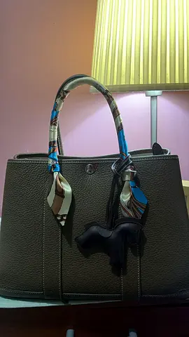 Pre-Loved Hermes Garden Party Etoupe Negonda Leather Size Tpm