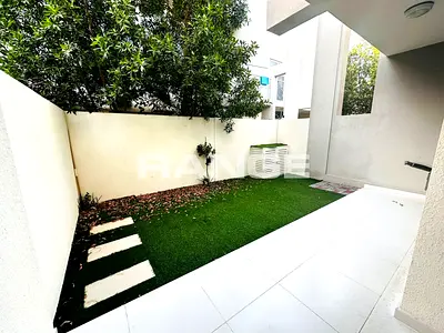 3BR-TH | Private Garden | Prime Investment