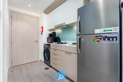 Pretty Studio Apartment in Midtown | Prime Location | Available Now