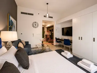 Fully Furnished | Spacious | Vacant