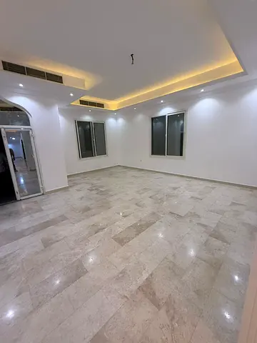Super Luxury Villa + 5 Master Bedrooms + Majlis + Maid Room + Laundry Room + Hoshi Sharjah