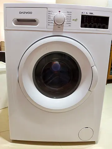 Daewoo Front Load Washing Machine - 6kg, Needs Some Repair