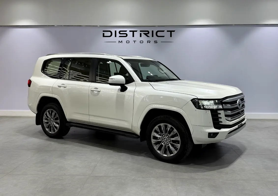Toyota Land Cruiser 2024 — photo 1 of 12