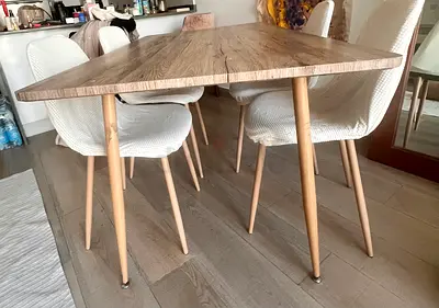 table 80x120 with chairs