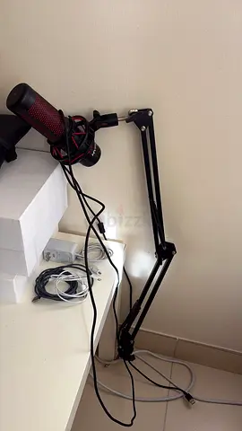 USB Condenser Microphone with Adjustable Boom Arm and Pop Filter - Used
