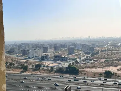 One bedroom and living room, master bedroom, 2 bathrooms, balcony, central air conditioning, fully lit apartment, comfortable spaces and excellent