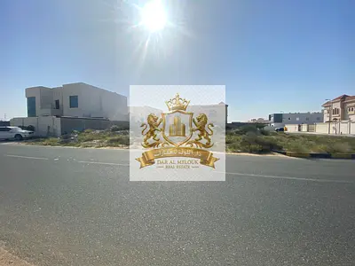 للبيع  فى الشارقة   منطقة الحوشى   قطعة ارض سكنى استثمارى 10000 قدم   موقع مميز جدا زاوية على شارعين