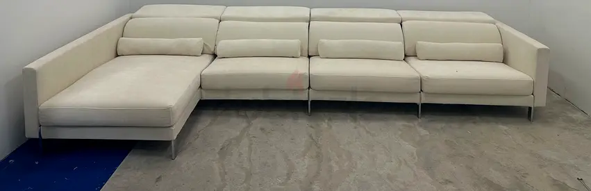 Like new condition Italy brand lshape sofa