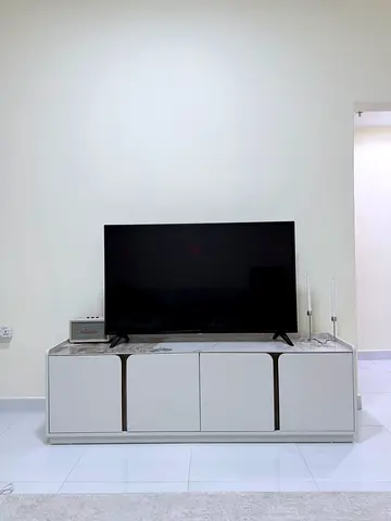Tv table